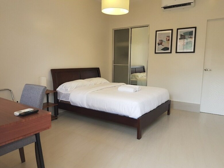 Hotel Ocean Safari Suites