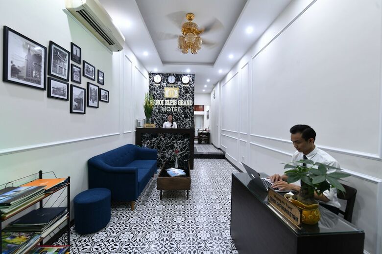 Hanoi Elpis Grand Hotel