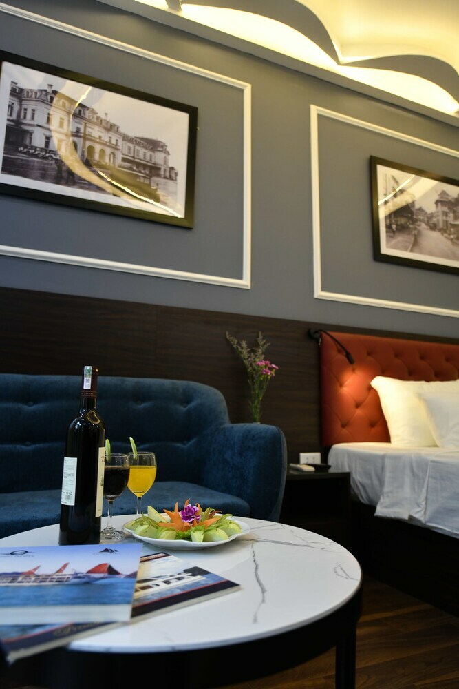 Hanoi Elpis Grand Hotel