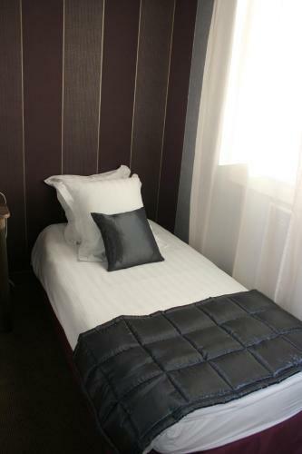 Hotel Hostellerie De La Quenoeuille