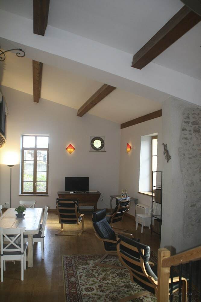 Hotel Limoux Riverside Gardens