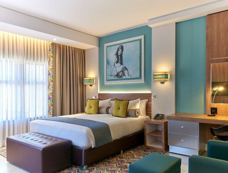 Hotel Peermont Metcourt At Emperors Palace