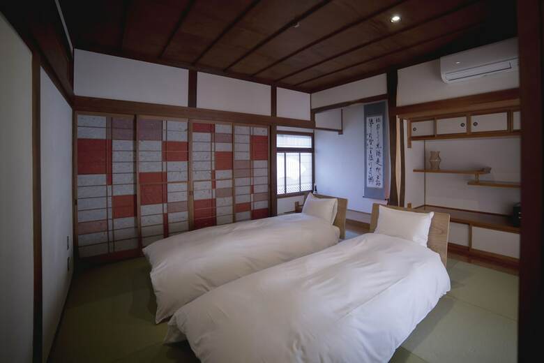 Hotel Cafe & Stay Castana