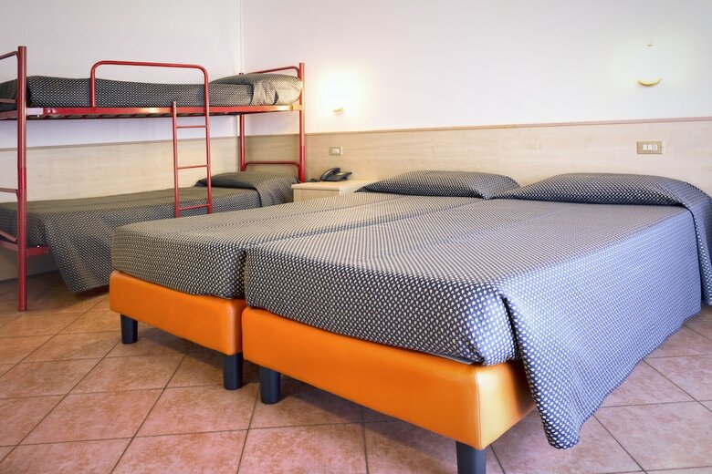 Hotel Saturno