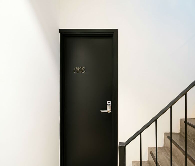 Aparthotel Bare Gallery Boutique Stays