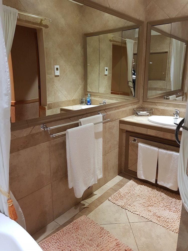 Hotel Bubez Guesthouse