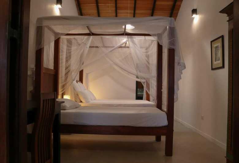 Hotel Blue Parrot Beach Villa