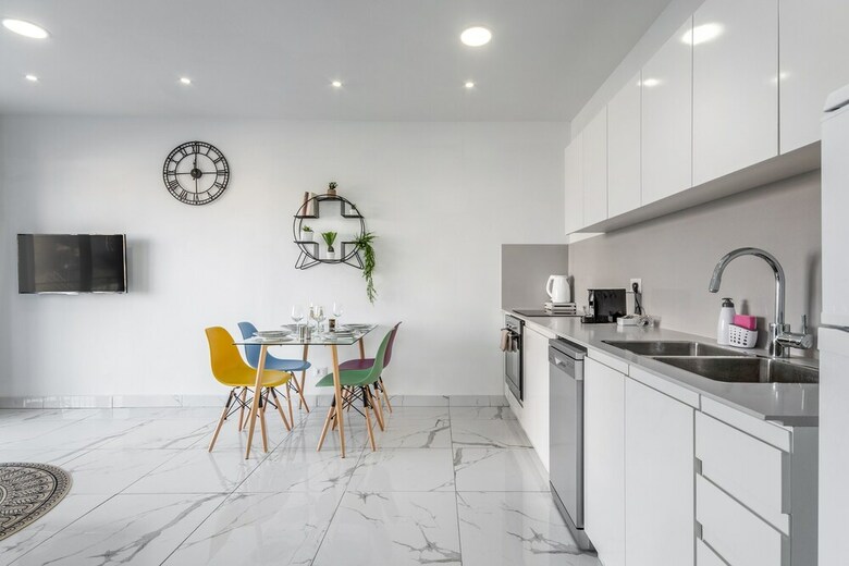 Even Israel Apartments