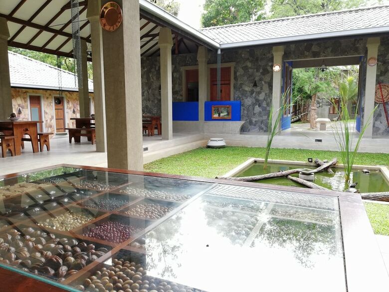 Hotel Nildiyamankada Safari Lodge
