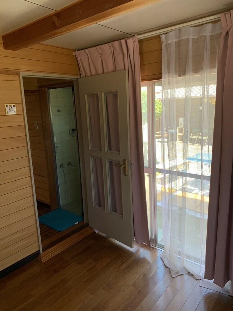 Hotel Guesthouse Tonpare