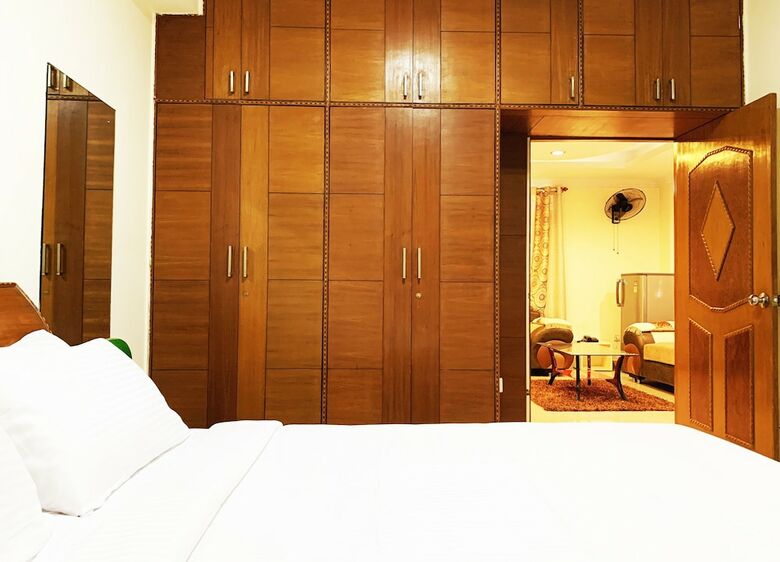 Hotel Wafi Suites By Rofeka Hospitality