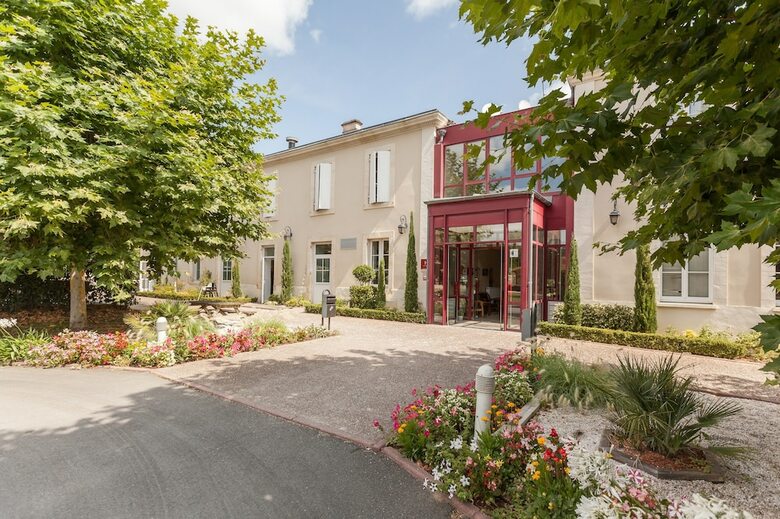 Hotel Domaine Du Pont De L'eyre