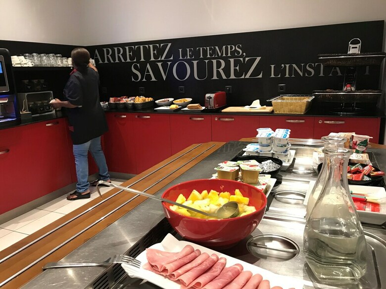 Hotel Kyriad Aix Les Milles - Plan de Campagne