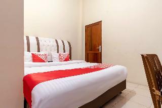 Hostal Oyo 1243 9-haan Homestay