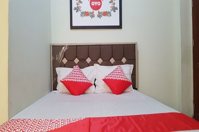 Hostal Oyo 1243 9-haan Homestay