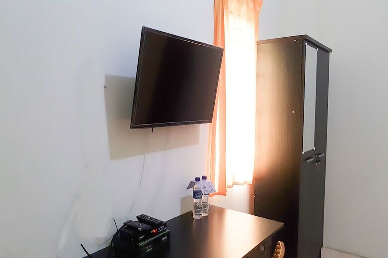 Hostal Oyo 1243 9-haan Homestay