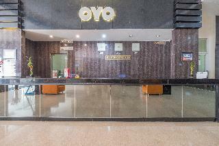 Oyo 1081 Allson City Hotel Makassar
