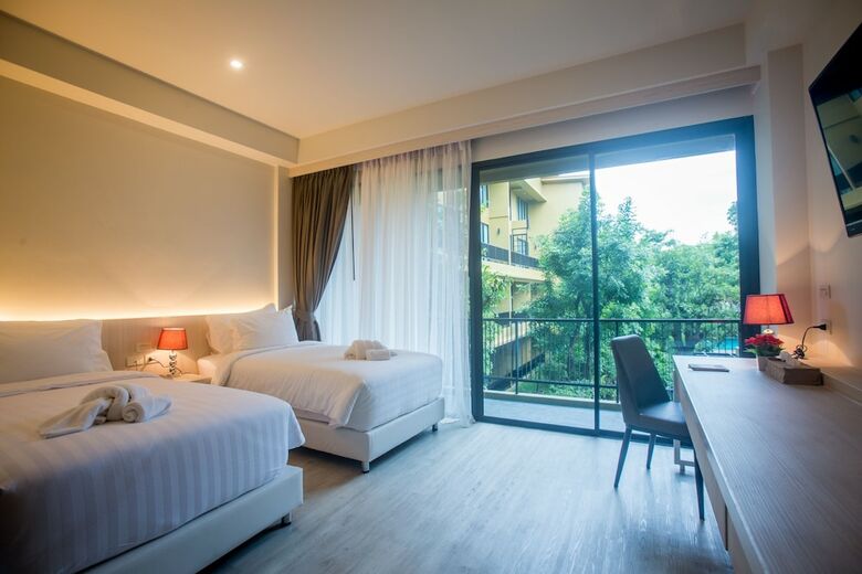 T-rex Burirum Boutique Hotel