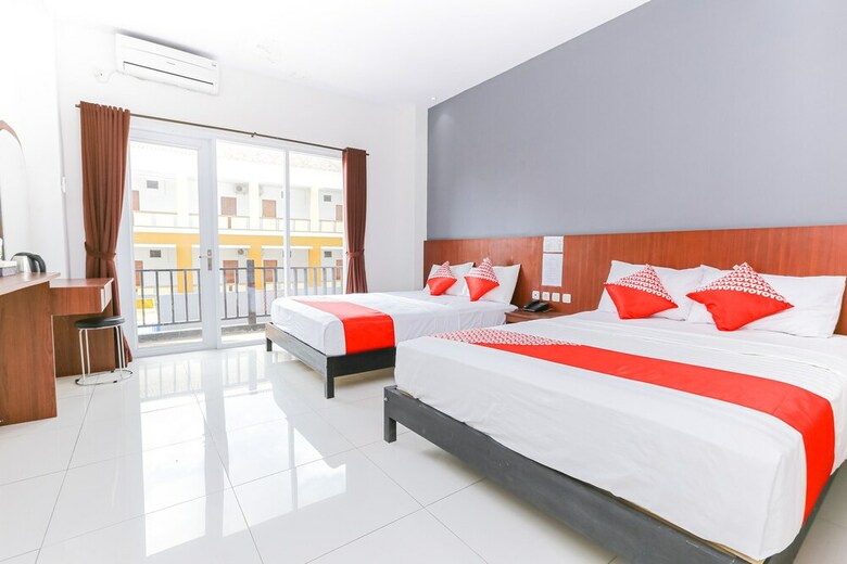 Capital O 1246 Hotel Grand Pacific