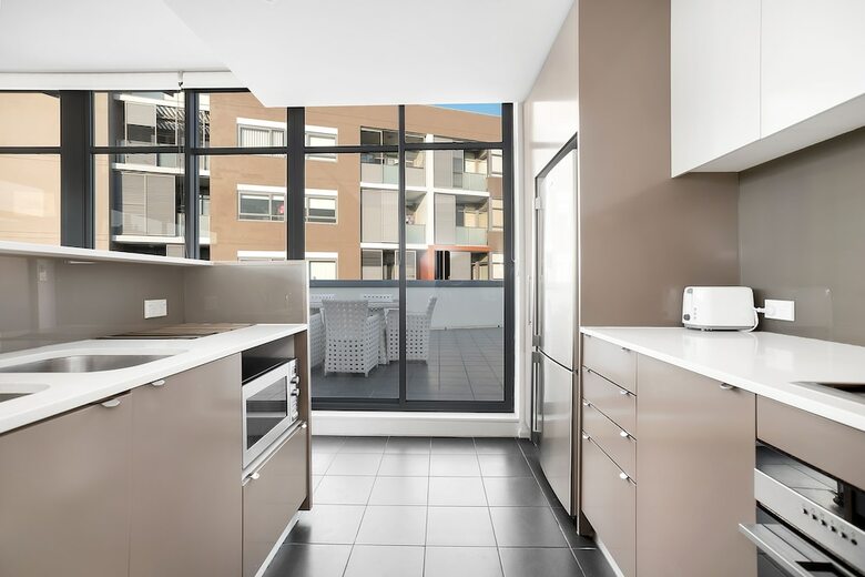 Apartamentos 3br Penthouse Above A Shopping Mall