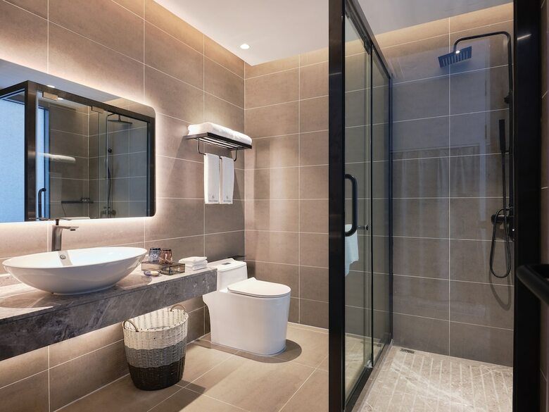 Shilo Naci Hotel