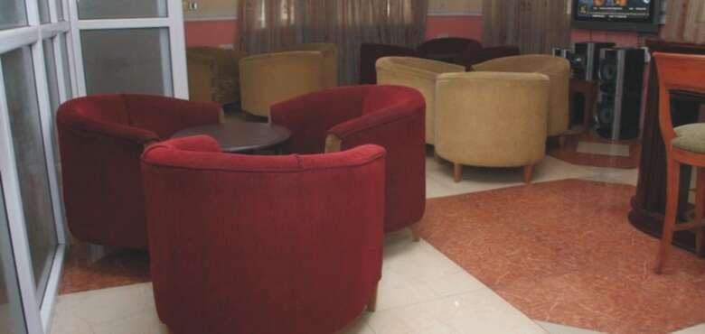 Hotel Upper Class Suites