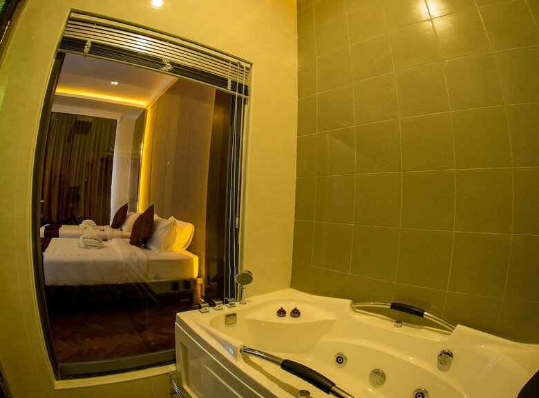 Hotel Lustre Bagan Resort