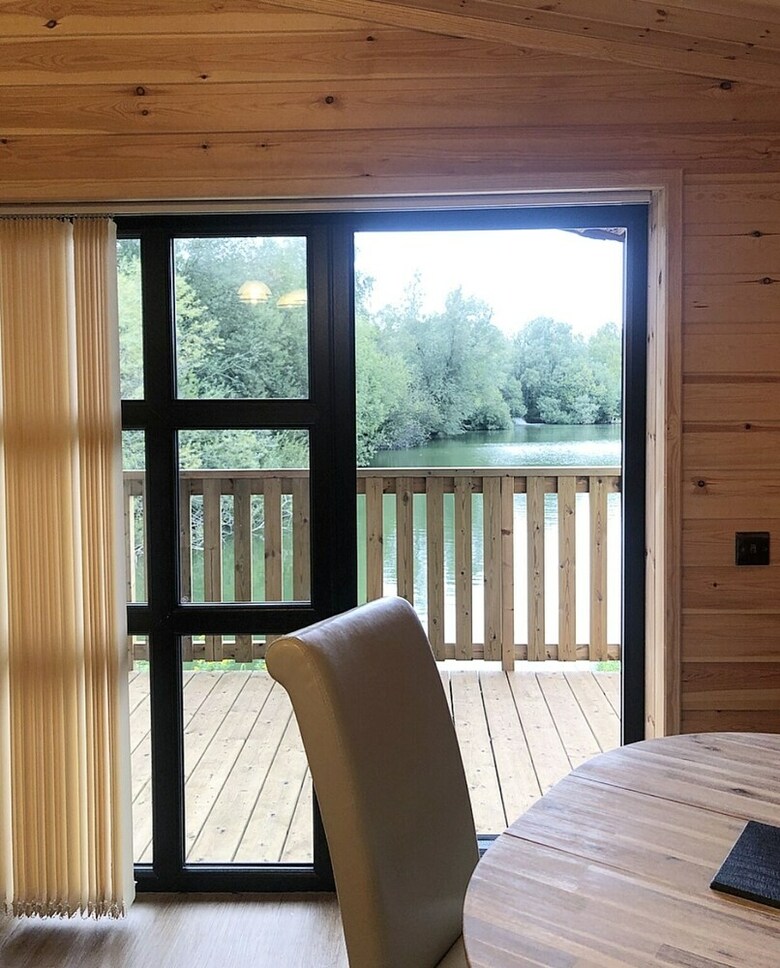Posada Woodlakes Park