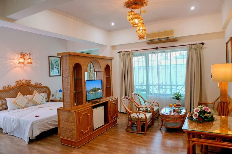 Green Hotel Nha Trang