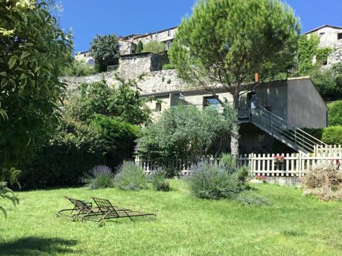 Bed & Breakfast La Cabane De P�p� Emilien