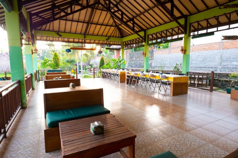 Hotel Oyo 1320 Green Orry Inn