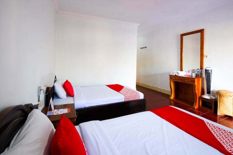 Hotel Oyo 1320 Green Orry Inn