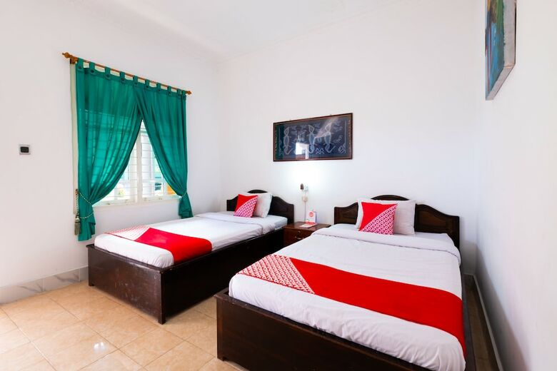 Hotel Oyo 1320 Green Orry Inn