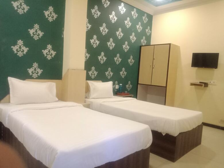 Hotel Galaxy Imperial Aurangabad