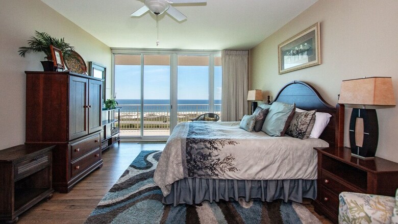 Three Bedroom Condo With Gulf Views - Unit Crc1112