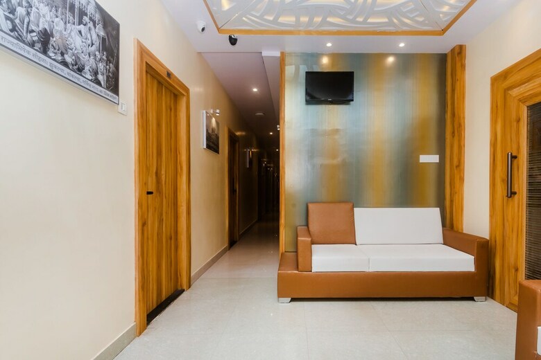 Hotel Oyo 37552 Suncity