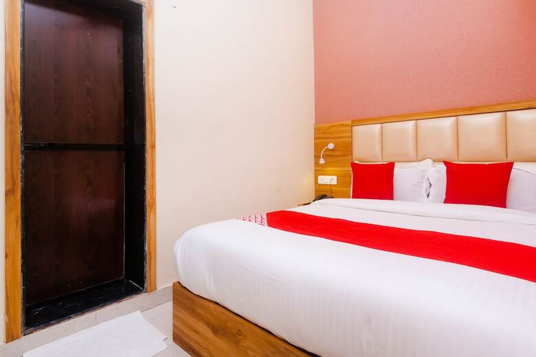 Hotel Oyo 37552 Suncity