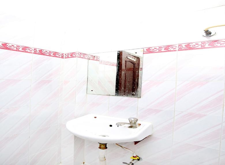 Spot On 43673 Hotel New Mehak Palace