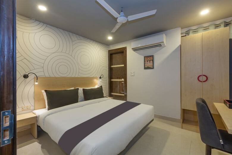 Hotel Collection O 174 Shahdara