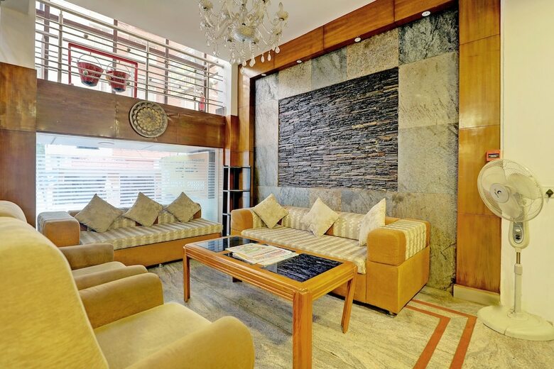Oyo 872 West Park Hotel