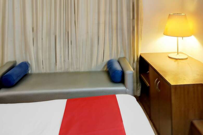 Oyo 872 West Park Hotel