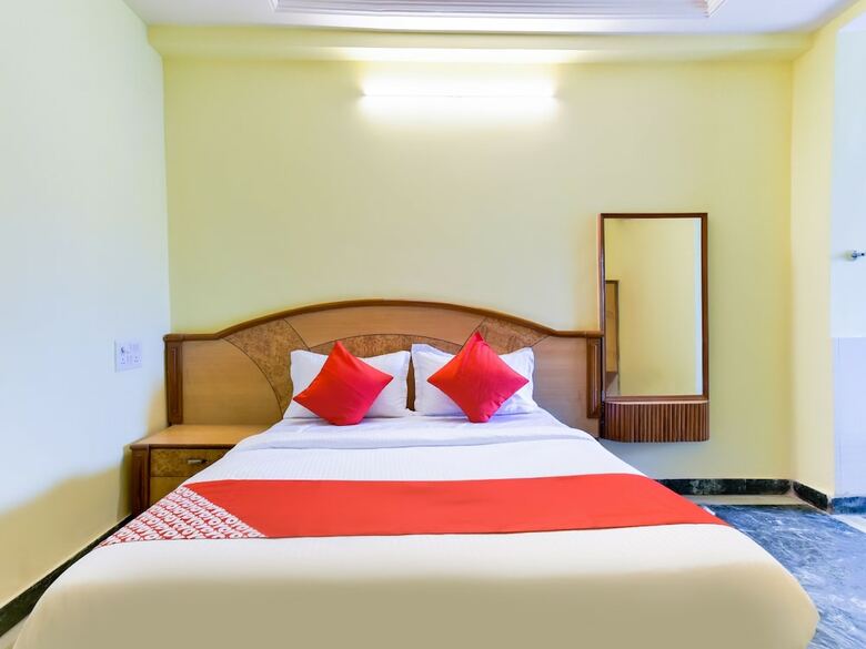 Hotel Oyo 26631 Sai Mamta