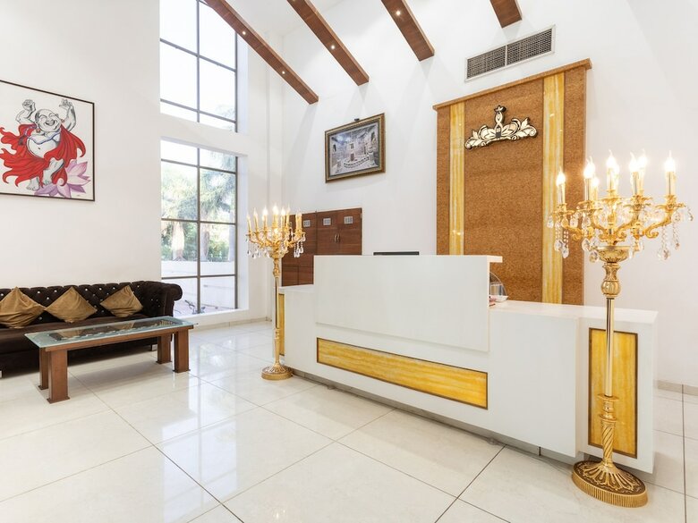 Hotel Oyo 40909 Shiv Palace