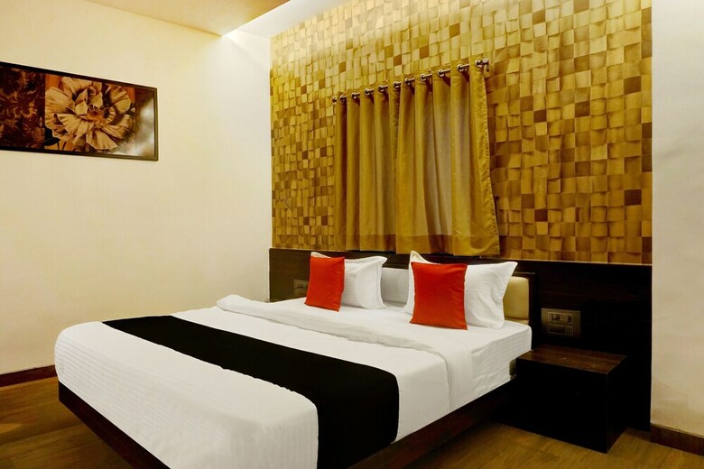 Hotel Capital O 38128 Omkar Executive