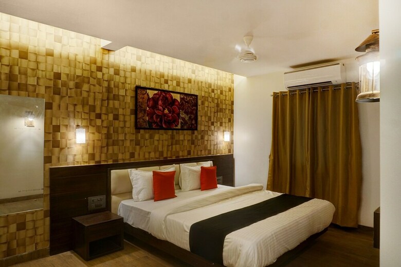 Hotel Capital O 38128 Omkar Executive