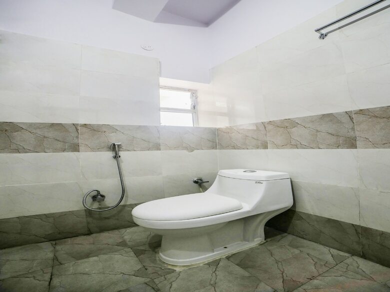 Oyo 30231 Hotel Anshu