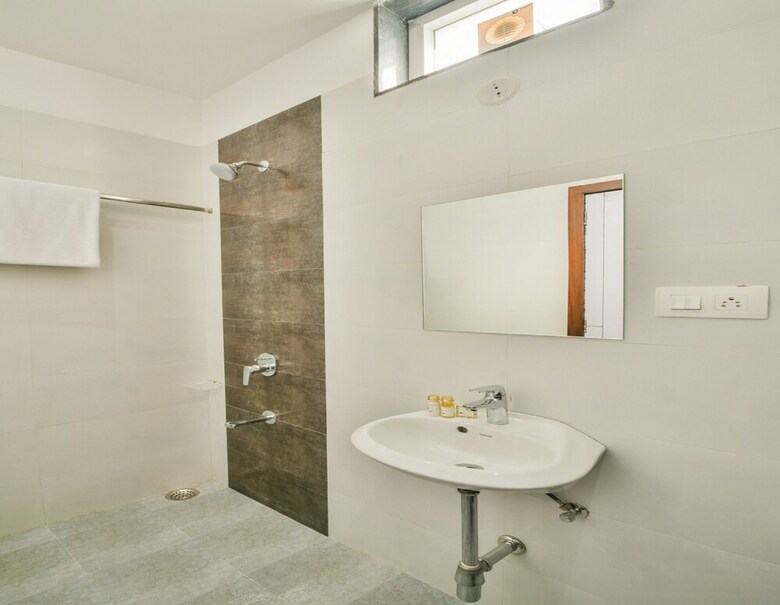 Hotel Capital O 40000 The Sejour