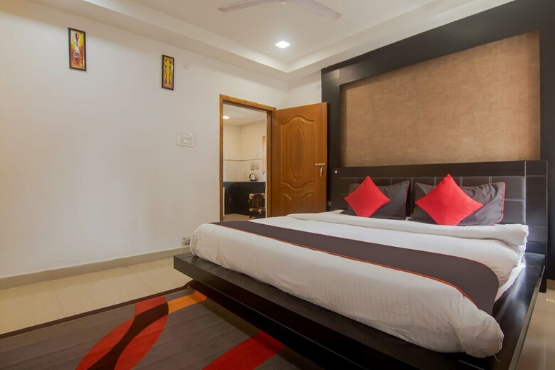 Hotel Collection O 30276 Nizarapar Path