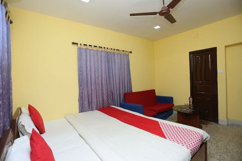 Hotel Oyo 28291 Akash Ganga Stay