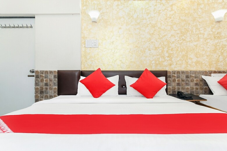 Hotel Oyo 29350 Krupa Lodging